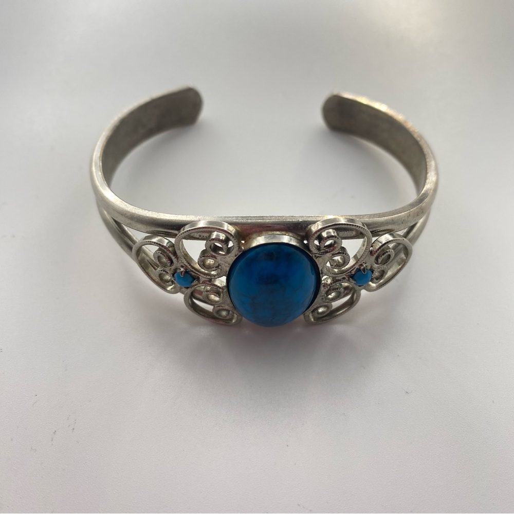 Artisan Silver tone Cuff Bracelet with Blue/Turquoise Cabachon Accents 6.5” - Picture 7 of 10